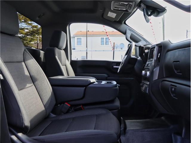 2026 GMC Sierra 3500HD Pro (Stk: 26T106) in Virgil - Image 15 of 23