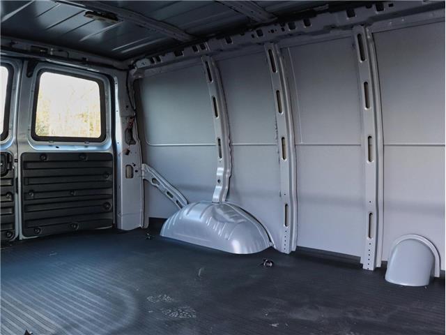 2026 GMC Savana 2500 Work Van (Stk: 26SAV3) in Virgil - Image 17 of 24