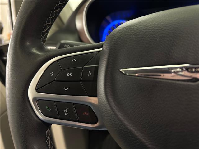 2024 Chrysler Grand Caravan SXT (Stk: 43835J) in Belleville - Image 27 of 34
