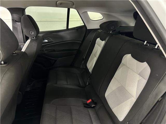 2024 Chevrolet Trax LS (Stk: 43593JA) in Belleville - Image 7 of 30