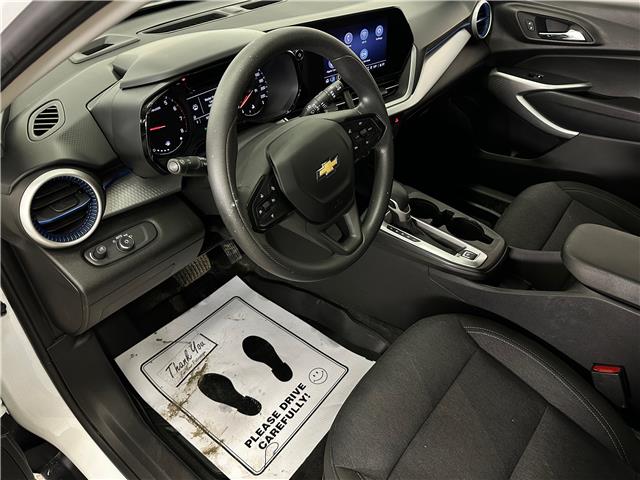 2024 Chevrolet Trax LS (Stk: 43593JA) in Belleville - Image 12 of 30
