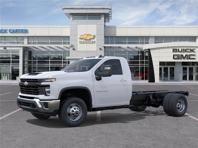 2026 Chevrolet Silverado 3500HD Chassis Work Truck (Stk: TF262178) in Calgary - Image 1 of 24