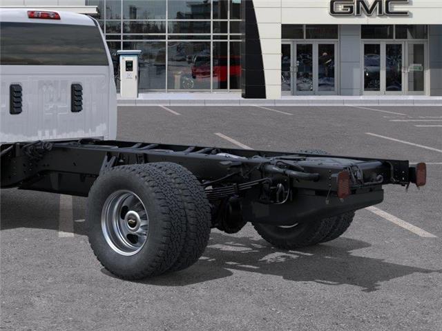 2026 Chevrolet Silverado 3500HD Chassis Work Truck (Stk: TF262178) in Calgary - Image 14 of 24
