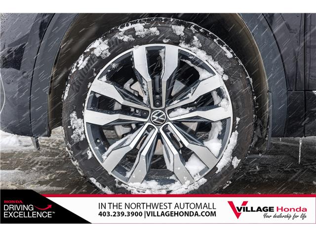 2023 Volkswagen Atlas Cross Sport 3.6 FSI Execline (Stk: TVW9081) in Calgary - Image 6 of 33