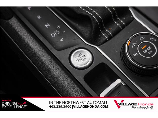 2023 Volkswagen Atlas Cross Sport 3.6 FSI Execline (Stk: TVW9081) in Calgary - Image 23 of 33