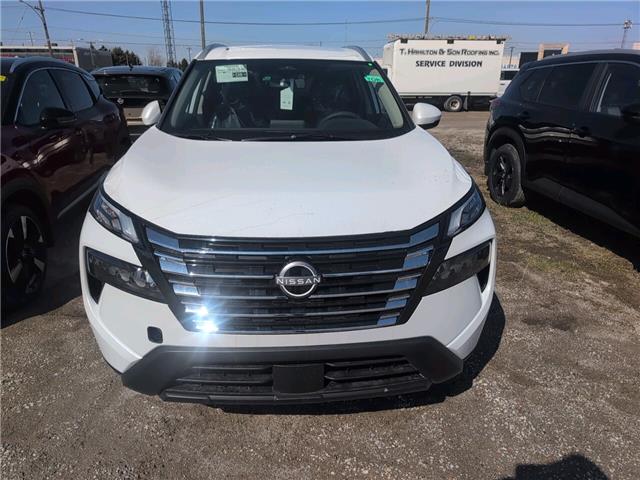 2026 Nissan Rogue SV Moonroof (Stk: 26101) in Sarnia - Image 2 of 3