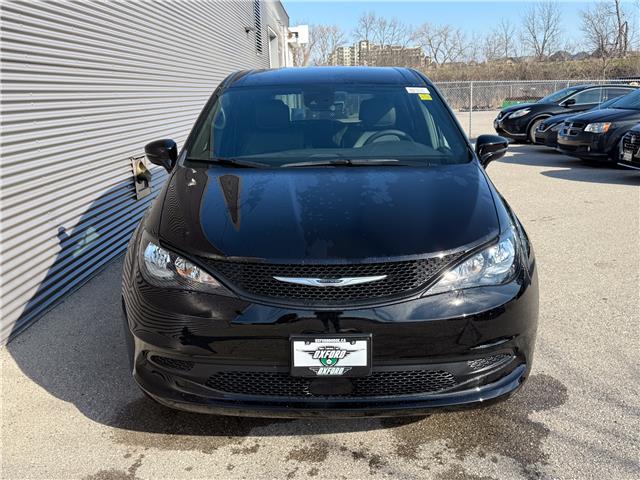 2026 Chrysler Grand Caravan SXT (Stk: 26235) in London - Image 2 of 28