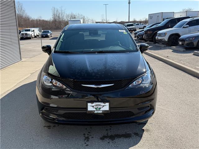 2026 Chrysler Grand Caravan SXT (Stk: 26237) in London - Image 2 of 28