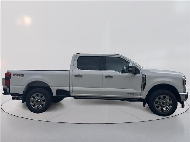 2025 Ford F-350 Lariat (Stk: 5T036) in Williams Lake - Image 6 of 13