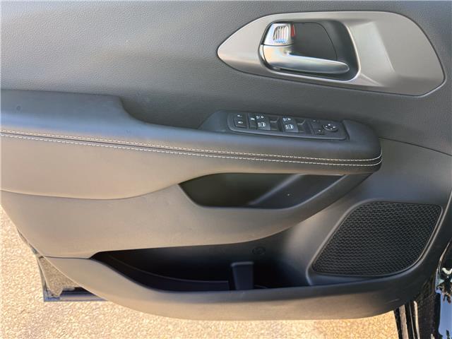 2026 Chrysler Grand Caravan SXT (Stk: 26236) in London - Image 21 of 28