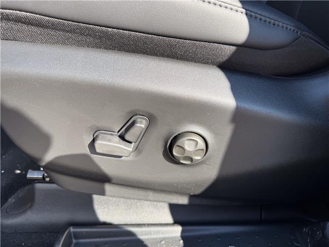 2026 Chrysler Grand Caravan SXT (Stk: 26237) in London - Image 22 of 28