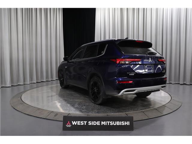 2024 Mitsubishi Outlander Plug-In Hybrid LE (Stk: P26393A) in Edmonton - Image 4 of 27