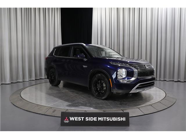 2024 Mitsubishi Outlander Plug-In Hybrid LE (Stk: P26393A) in Edmonton - Image 1 of 27