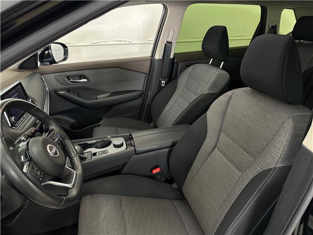 2023 Nissan Rogue SV Moonroof (Stk: 43756J) in Belleville - Image 12 of 31
