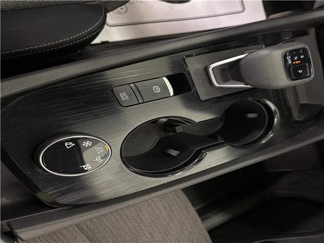 2023 Nissan Rogue SV Moonroof (Stk: 43756J) in Belleville - Image 18 of 31