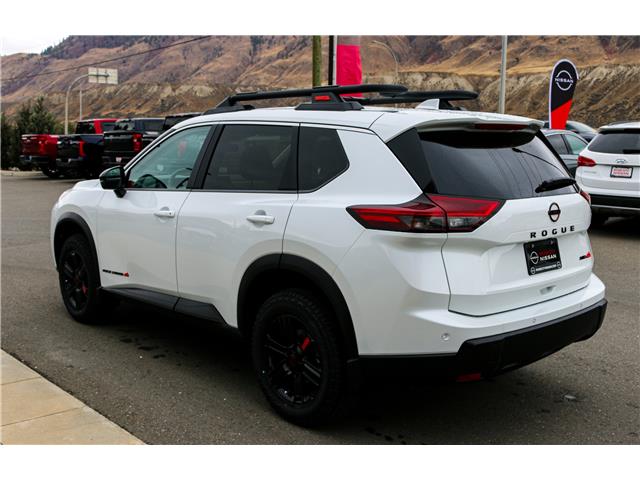 2026 Nissan Rogue Rock Creek (Stk: T26224) in Kamloops - Image 3 of 20