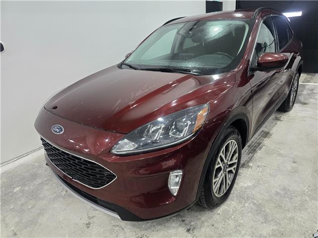 2021 Ford Escape SEL Maroon with 126,400km at $17,787