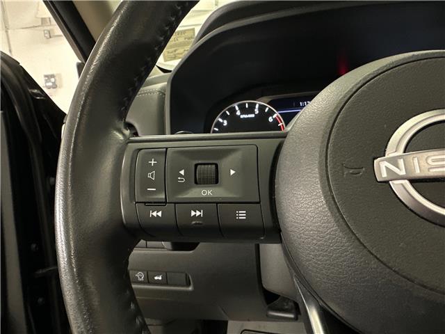 2024 Nissan Rogue SV Moonroof (Stk: 43833J) in Belleville - Image 23 of 31