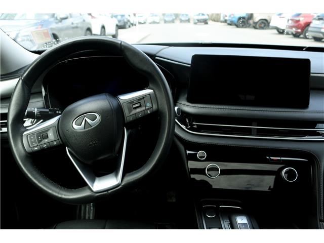 2025 Infiniti QX60 Luxe (Stk: UT2248) in Kamloops - Image 16 of 21