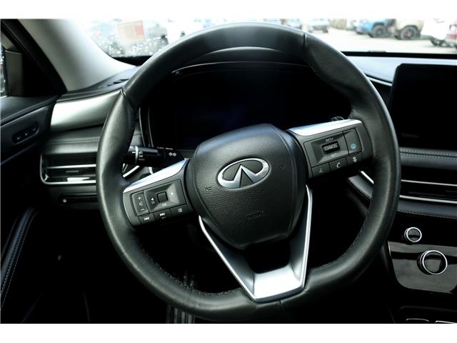 2025 Infiniti QX60 Luxe (Stk: UT2248) in Kamloops - Image 17 of 21