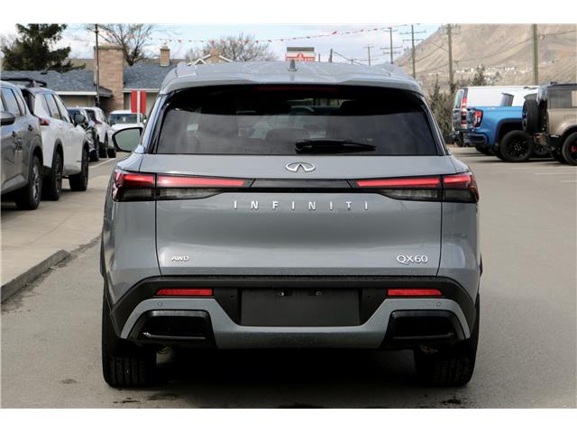 2025 Infiniti QX60 Luxe (Stk: UT2248) in Kamloops - Image 4 of 21
