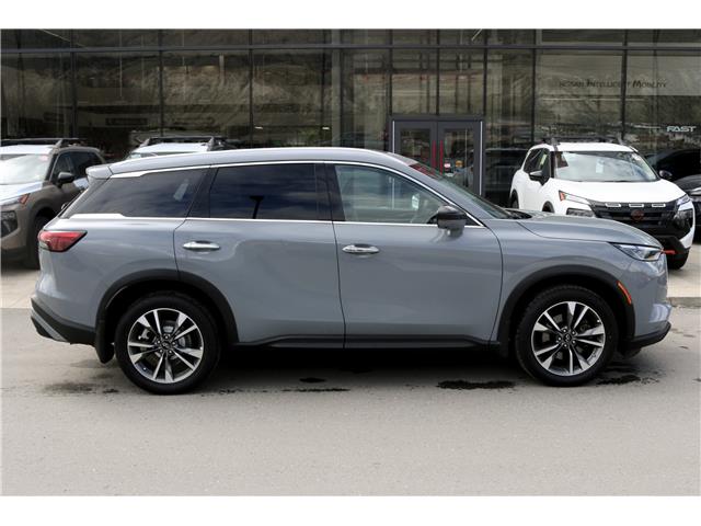 2025 Infiniti QX60 Luxe (Stk: UT2248) in Kamloops - Image 7 of 21
