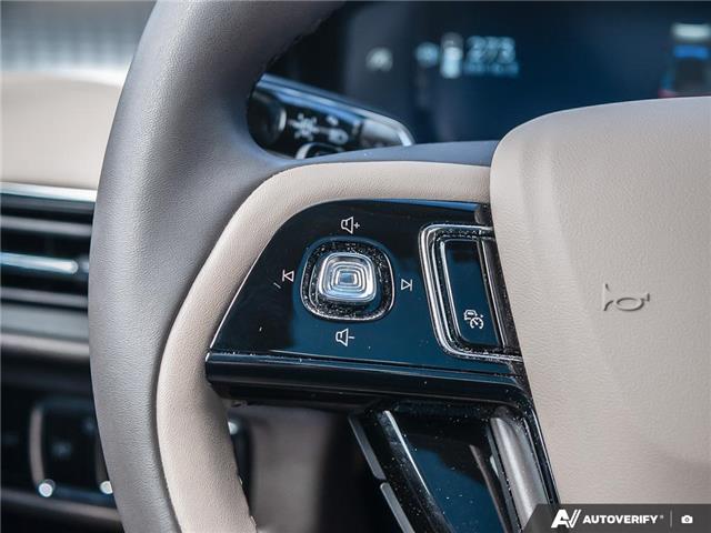 2023 Lincoln Corsair Standard (Stk: P6636) in London - Image 17 of 27