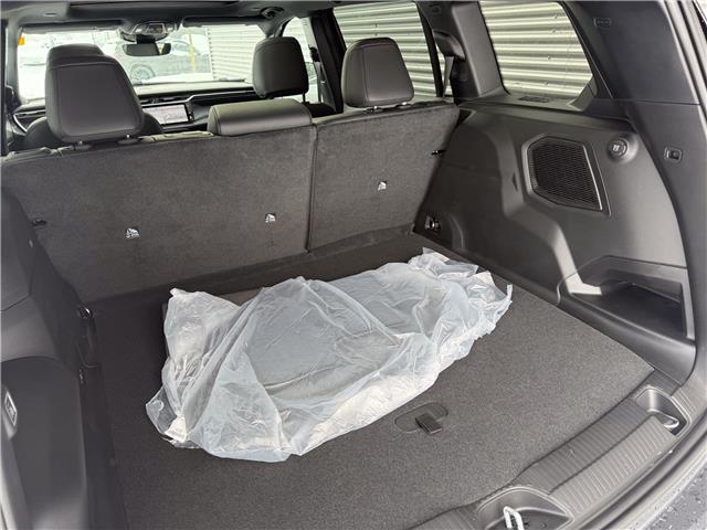 2026 Jeep Cherokee Overland (Stk: 26153D) in London - Image 7 of 26