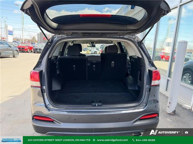 2017 Kia Sorento 2.4L LX (Stk: C55055A) in London - Image 15 of 29