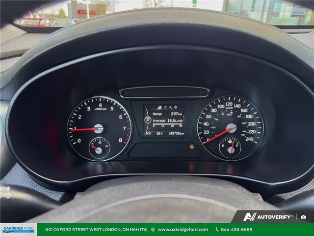 2017 Kia Sorento 2.4L LX (Stk: C55055A) in London - Image 19 of 29