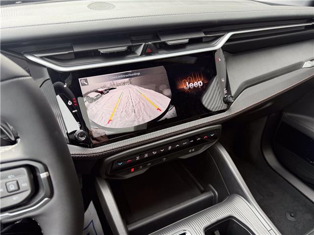 2026 Jeep Cherokee Overland (Stk: 26153D) in London - Image 18 of 26