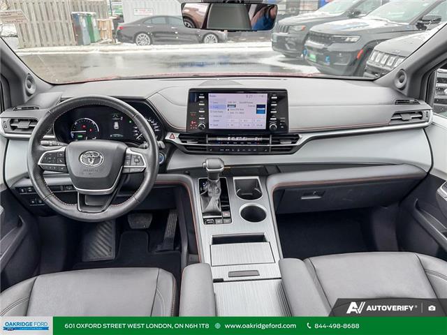 2024 Toyota Sienna XSE 7-Passenger (Stk: L9149) in London - Image 28 of 29