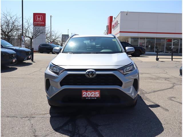 2025 Toyota RAV4 Hybrid LE (Stk: 22U3968) in Mississauga - Image 8 of 25