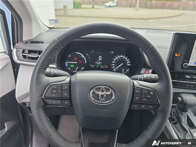 2025 Toyota Sienna LE 8-Passenger (Stk: P3644) in Courtenay - Image 14 of 25