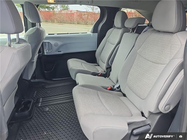 2025 Toyota Sienna LE 8-Passenger (Stk: P3644) in Courtenay - Image 23 of 25