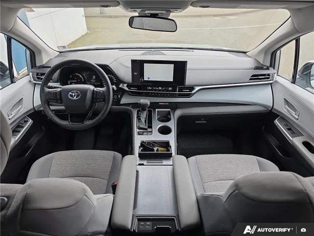 2025 Toyota Sienna LE 8-Passenger (Stk: P3644) in Courtenay - Image 25 of 25