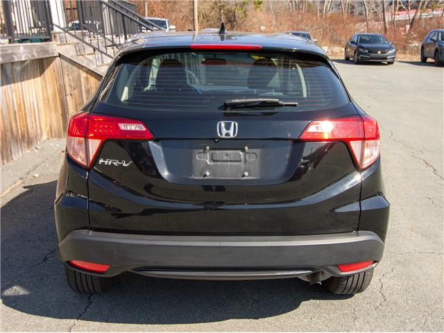 2018 Honda HR-V LX (Stk: 102269) in Lower Sackville - Image 5 of 19