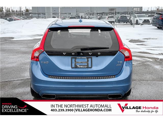 2016 Volvo V60 T5 Premier (Stk: B9086) in Calgary - Image 4 of 5