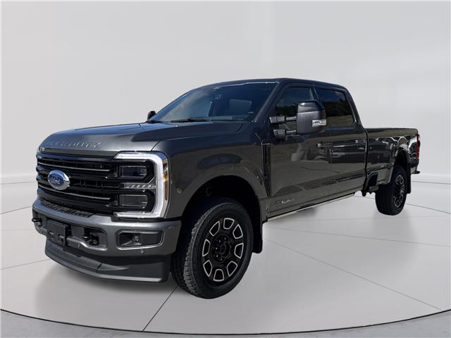 2026 Ford F-350 Platinum (Stk: 6T087) in Williams Lake - Image 1 of 13