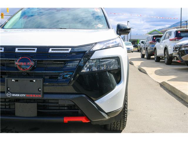 2026 Nissan Rogue Rock Creek (Stk: T26228) in Kamloops - Image 10 of 20