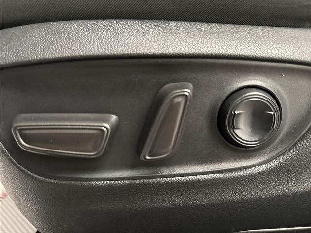 2022 Toyota RAV4 XLE (Stk: 11105847A) in Markham - Image 16 of 34