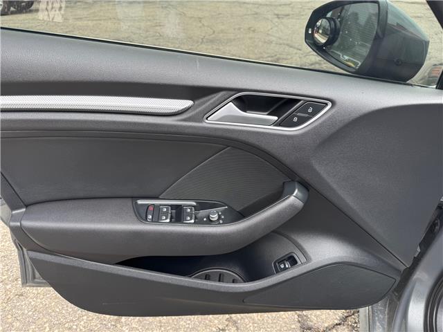 2017 Audi A3 e-tron 1.4T Progressiv (Stk: 2603092) in Waterloo - Image 11 of 23