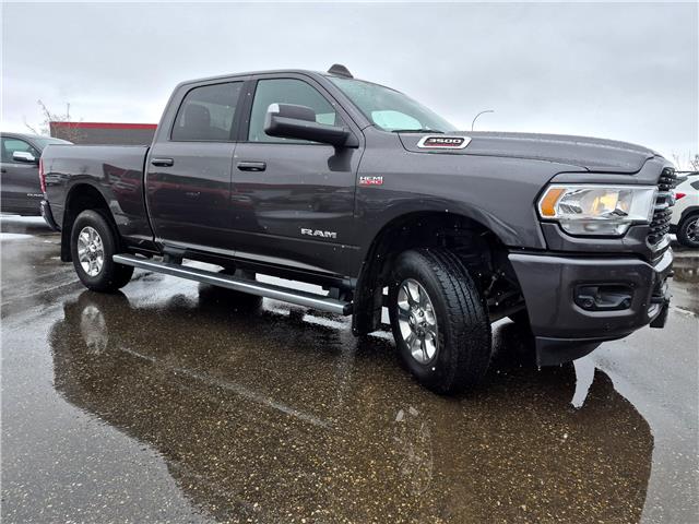 2022 RAM 3500 Big Horn (Stk: JDS001) in Brandon - Image 4 of 23