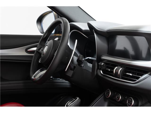 2025 Alfa Romeo Stelvio Base (Stk: ARUC971) in Calgary - Image 19 of 29