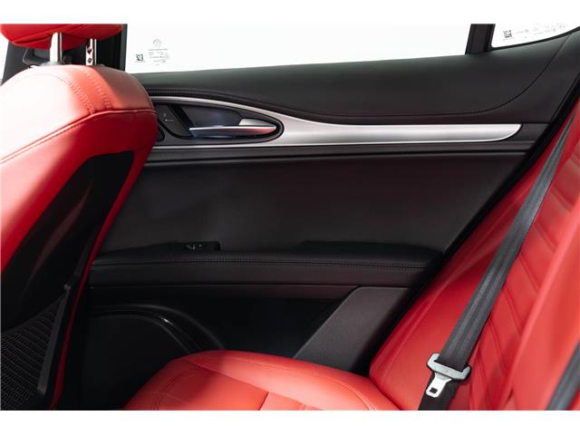 2025 Alfa Romeo Stelvio Base (Stk: ARUC971) in Calgary - Image 24 of 29