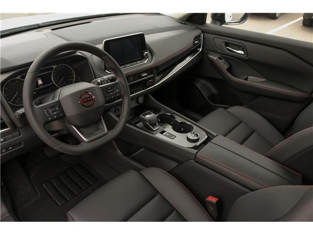 2026 Nissan Rogue Rock Creek (Stk: T26222) in Kamloops - Image 14 of 20