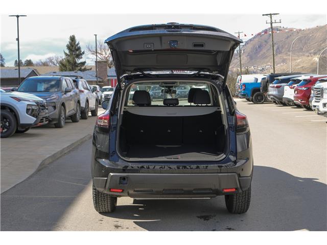 2026 Nissan Rogue Rock Creek (Stk: T26223) in Kamloops - Image 5 of 20