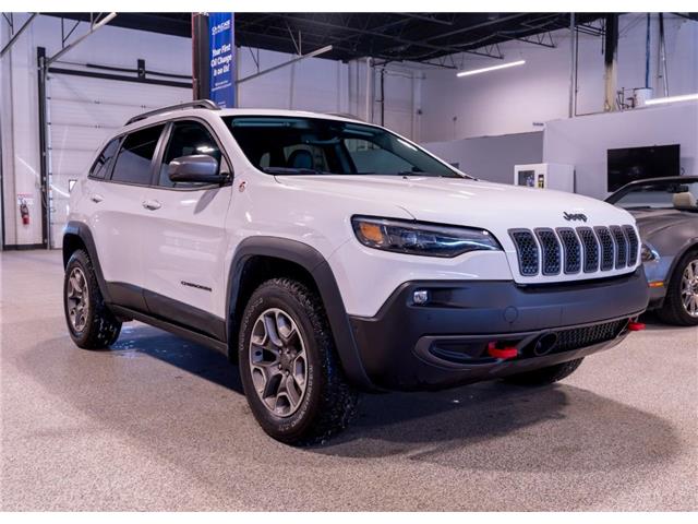 2021 Jeep Cherokee Trailhawk (Stk: 69336) in Calgary - Image 3 of 21 2021 Jeep Cherokee Trailhawk (Stk: 69336) in Calgary - Image 3 of 21