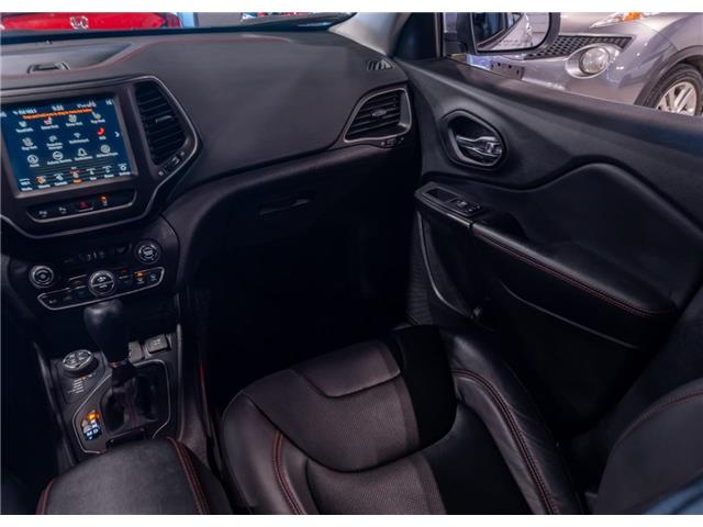 2021 Jeep Cherokee Trailhawk (Stk: 69336) in Calgary - Image 18 of 21 2021 Jeep Cherokee Trailhawk (Stk: 69336) in Calgary - Image 18 of 21