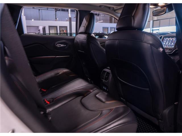 2021 Jeep Cherokee Trailhawk (Stk: 69336) in Calgary - Image 20 of 21 2021 Jeep Cherokee Trailhawk (Stk: 69336) in Calgary - Image 20 of 21